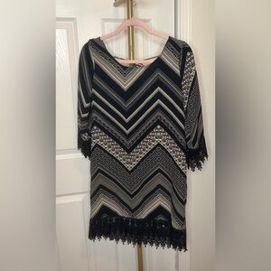 256 Tea N Rose Chevron Tunic Dress Size Small